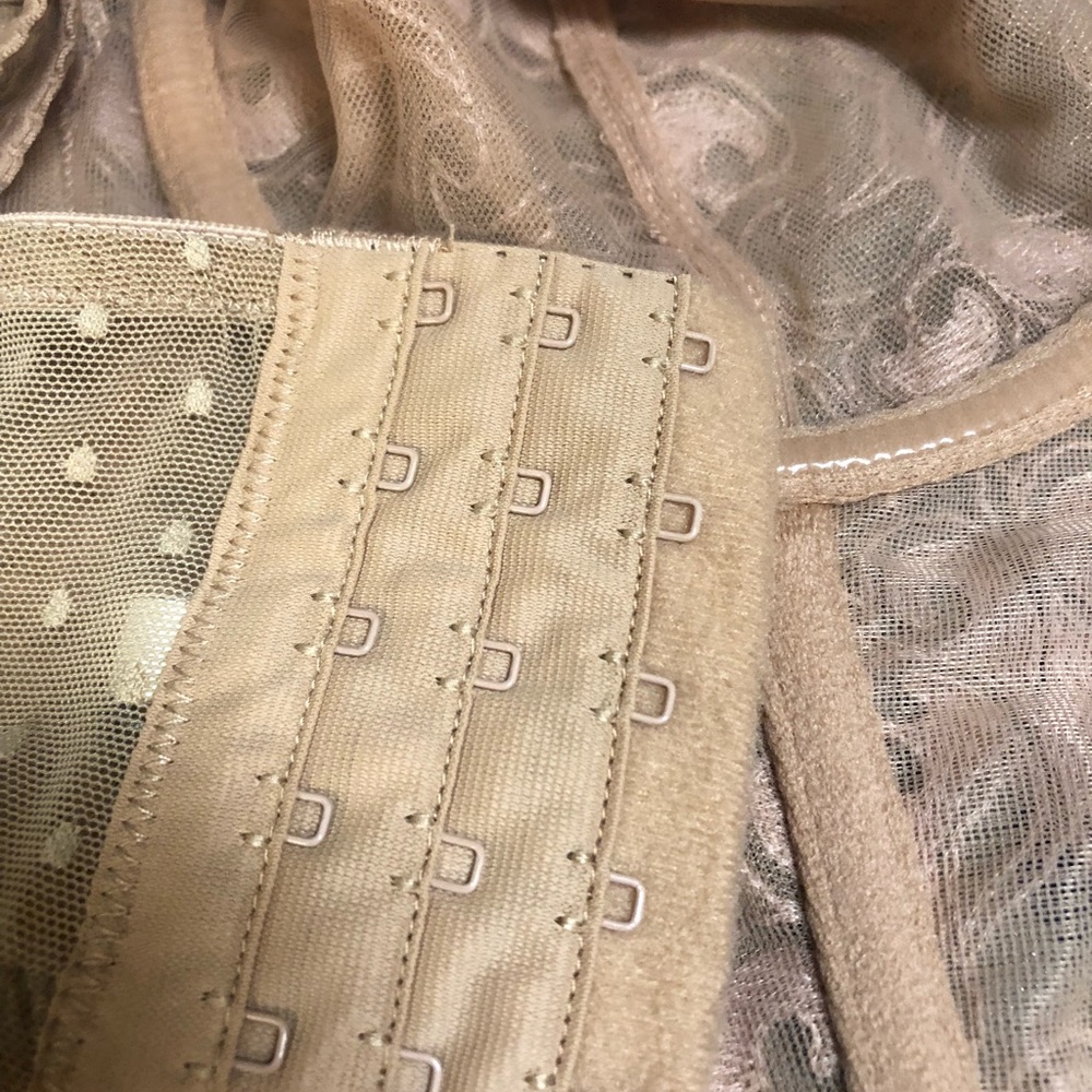 Exquisite bra/bustier - Picture 3 of 8